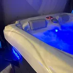 Jasna Wellness Saskia Jacuzzi & Sauna Lejlighed