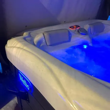 Jasna Wellness Saskia Jacuzzi & Sauna Appartement
