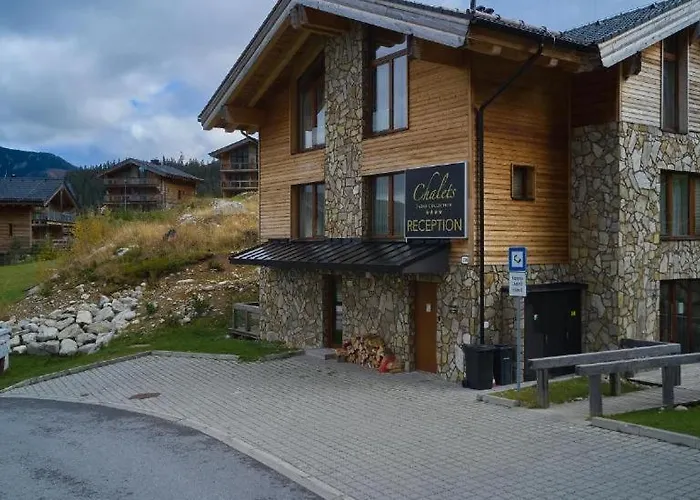 Jasna Wellness Saskia Jacuzzi & Sauna